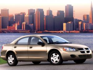 Dodge Stratus 2004 года